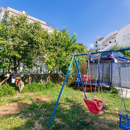 Apartments Pela 洛帕 外观 照片